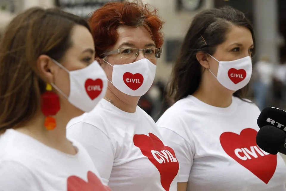 HUNGARY: THE POWER OF COALITIONS – Interview with Veronika Mora